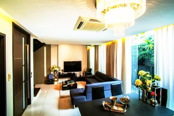 Residence Sukhumvit 65