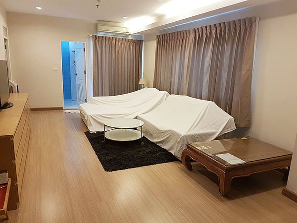 The Maple Private Living