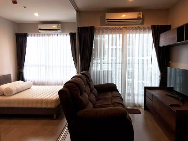 The Tempo Grand Sathorn-Wutthakat