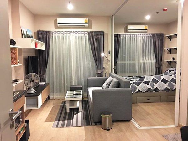 The Tempo Grand Sathorn-Wutthakat