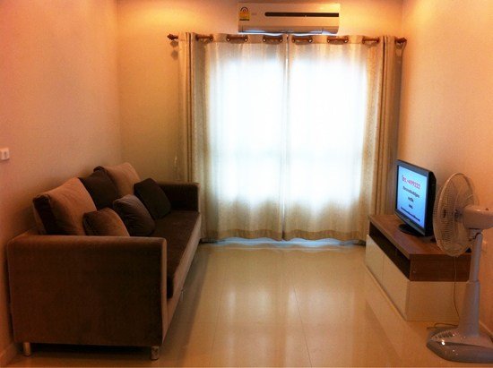 2 bedroom <strong>apartment for rent in Krung Thon Buri</strong>, Q House Sathorn