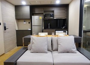Klass Langsuan <strong>flat apartment condo for rent in Chit Lom</strong>