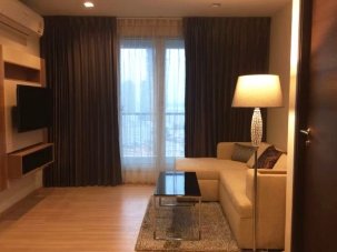 Rhythm Sathorn 21 <strong>flat apartment condo for rent in Surasak - Saphan Taksin</strong>