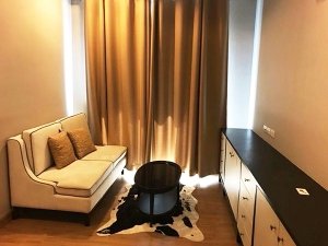 The Reserve Kasemsan 3 <strong>flat apartment condo for rent in Pathum Wan</strong>