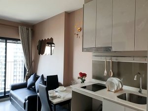 Knightsbridge Prime Sathorn <strong>flat apartment condo for rent in Chong Nonsi</strong>